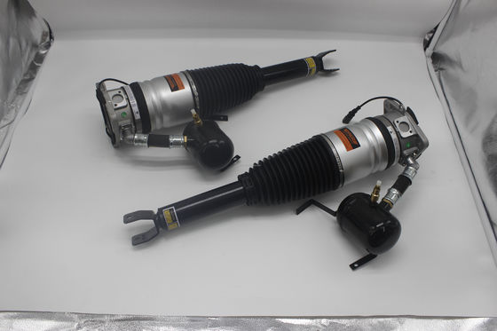4E0616001 4E0616002 Audi A8 D3 4E için Hava Altılı Hava Şok emici çubuğu Değiştir / Tamir